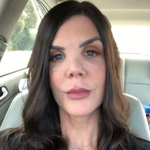 Meet your Posher, Stefanie